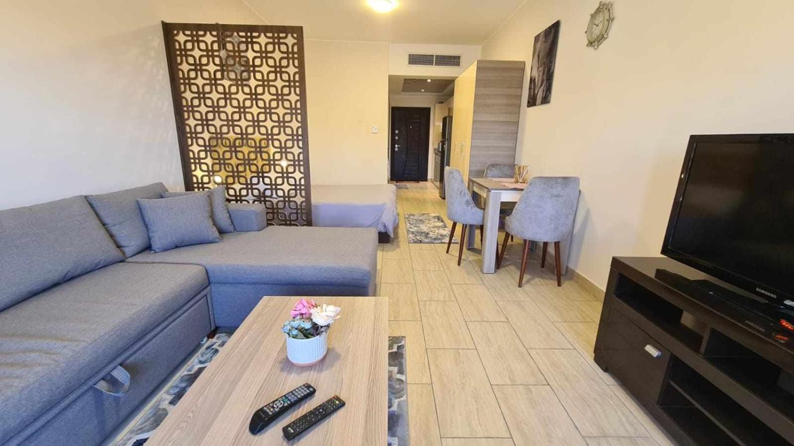 Al Daw Heights Apartment